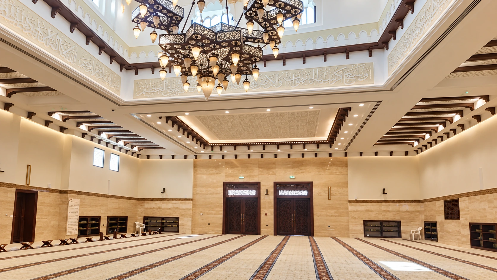 Architecture and Community project: mosque prayer hall
